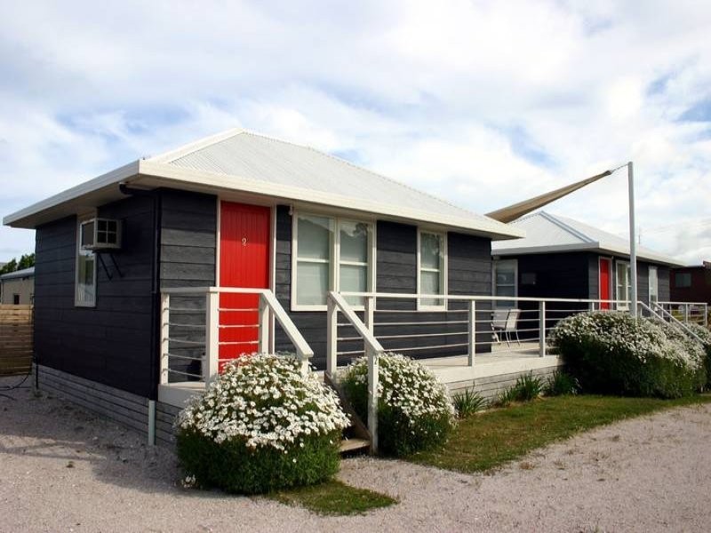 11 Woolundry Road, Robe SA 5276