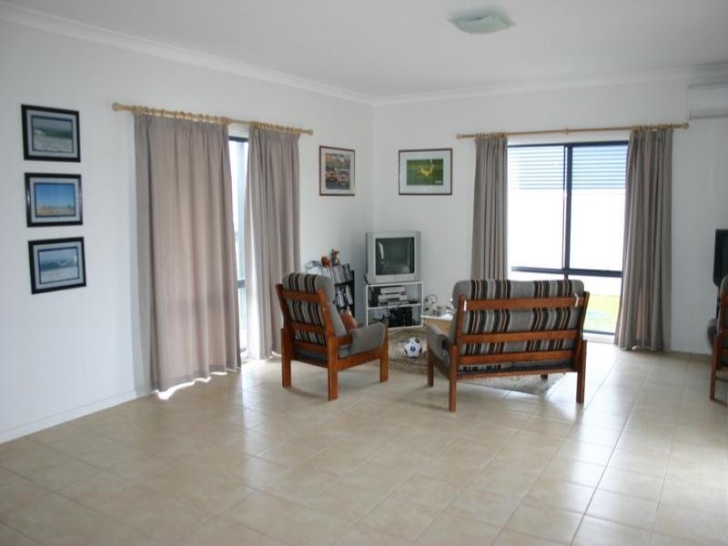 13 Peter McQueen Avenue, Robe SA 5276