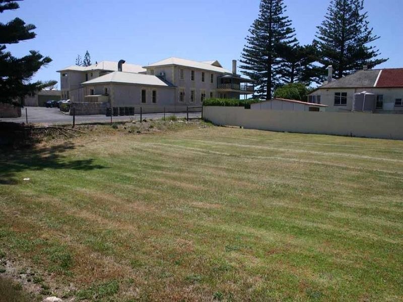 15 Smillie Street, Robe SA 5276