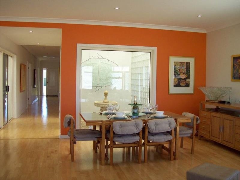 4 Lord Syleham Street, Robe SA 5276