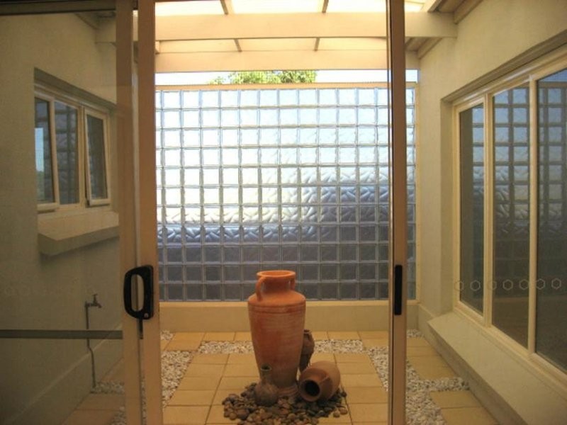 4 Lord Syleham Street, Robe SA 5276