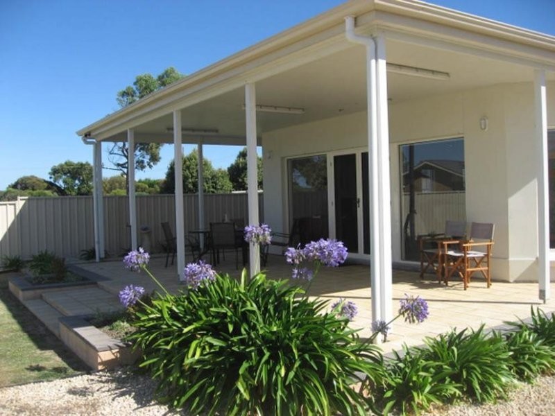 4 Lord Syleham Street, Robe SA 5276