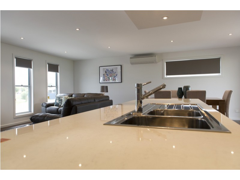 32 De Guichen Drive, Robe SA 5276