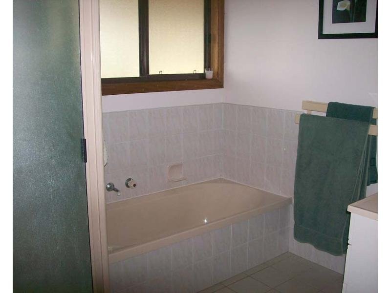 5 McCourt Street, Beachport SA 5280