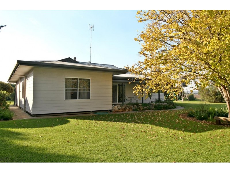 330 Nyroca Road, Padthaway SA 5271