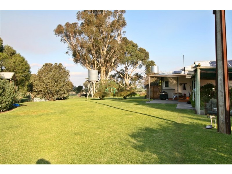 330 Nyroca Road, Padthaway SA 5271