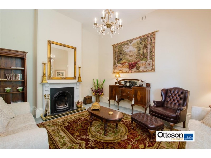 30 McLay Street, Naracoorte SA 5271