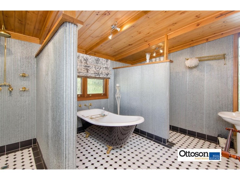 30 McLay Street, Naracoorte SA 5271