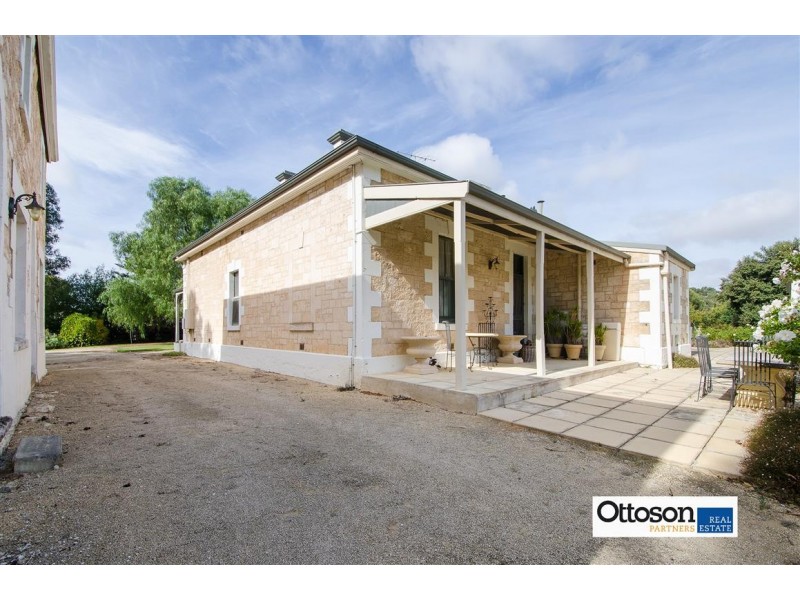 30 McLay Street, Naracoorte SA 5271