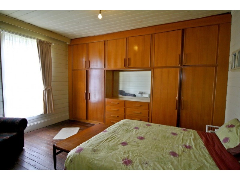 80 Wallace Street, Apsley VIC 3319