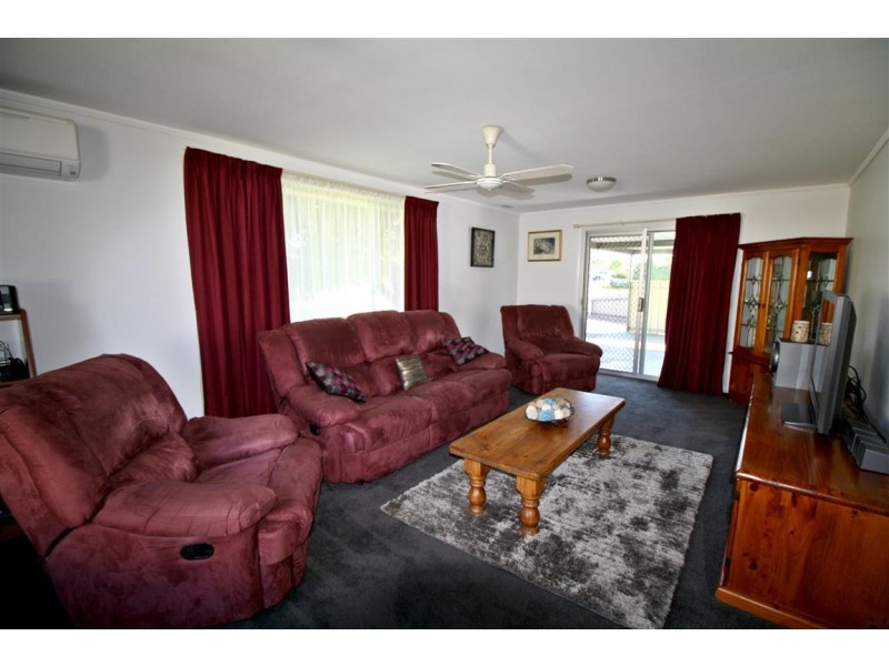 13 Fourth Avenue, Naracoorte SA 5271