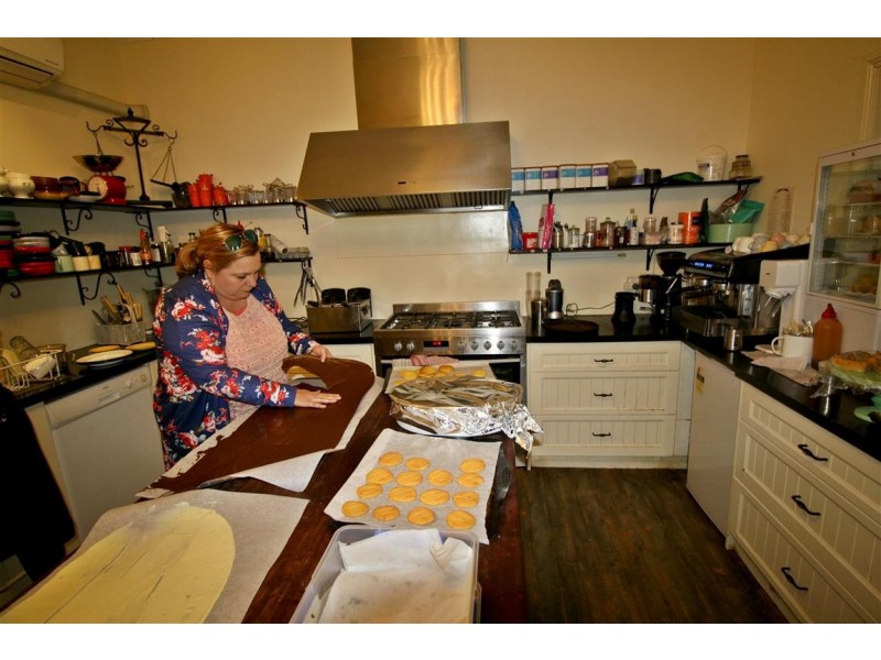 1852 Wimmera Highway, Apsley VIC 3319