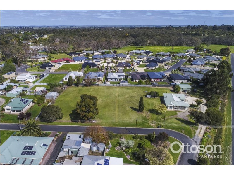 4 Corner Cres, Naracoorte SA 5271
