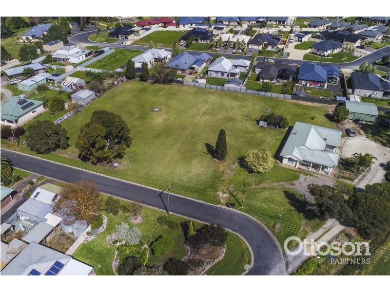 4 Corner Cres, Naracoorte SA 5271