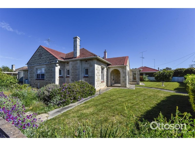 44 Sandstone Avenue, Naracoorte SA 5271