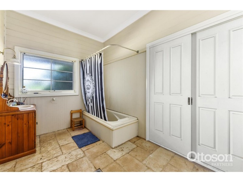 1670 Wimmera Highway, Apsley VIC 3319