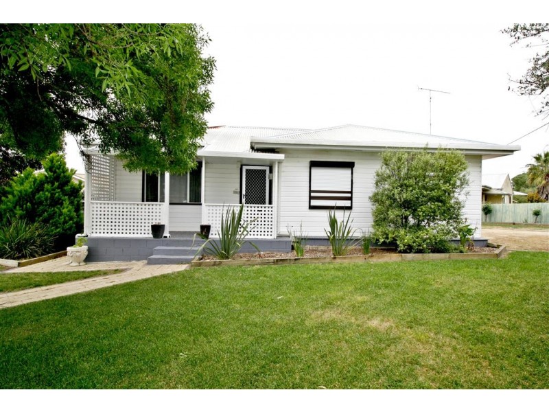 51 Cedar Avenue, Naracoorte SA 5271