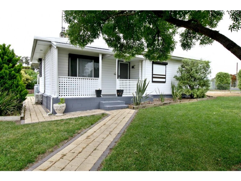 51 Cedar Avenue, Naracoorte SA 5271