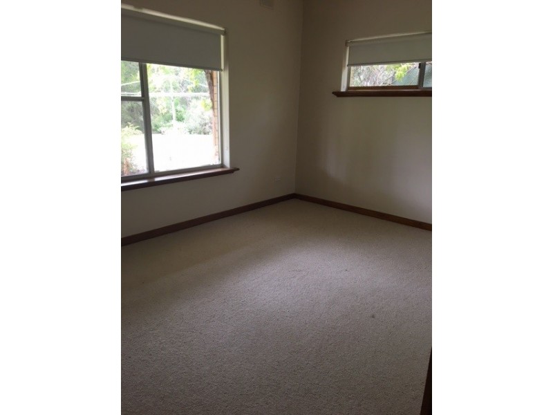 8359 Apsley Casterton Rd (Apsley Langkoop Rd), Apsley VIC 3319