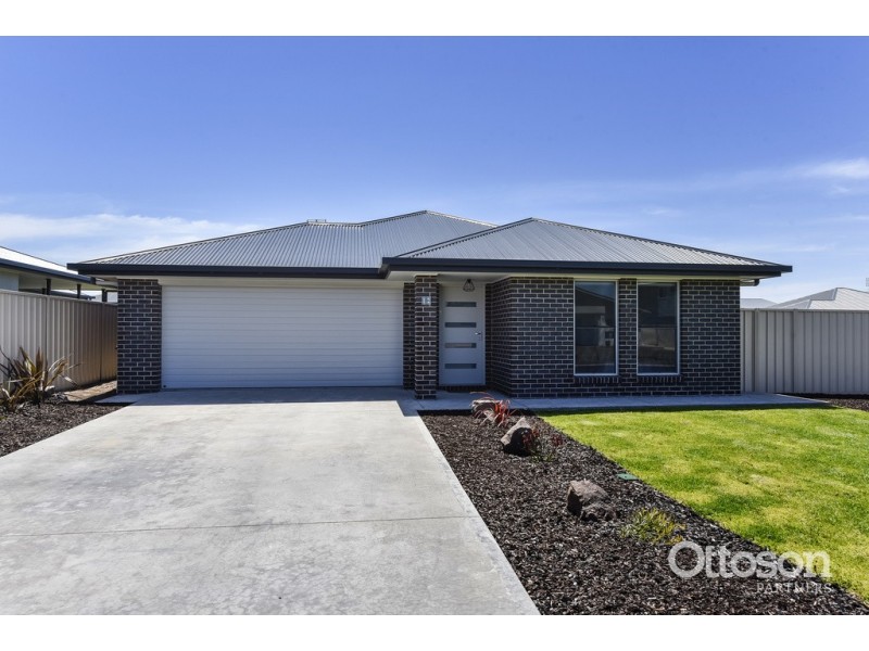 12 Alexander Tolmer Way, Robe SA 5276