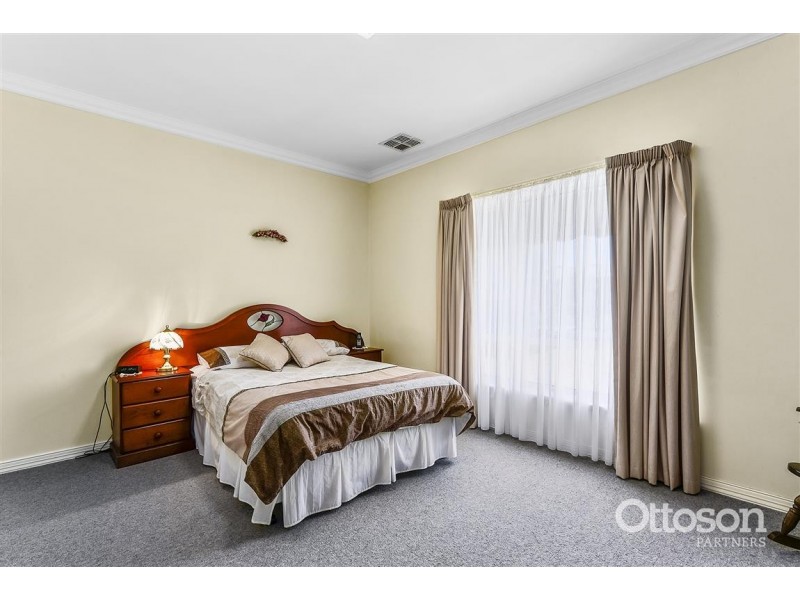 8 Thornbill Crescent, Naracoorte SA 5271