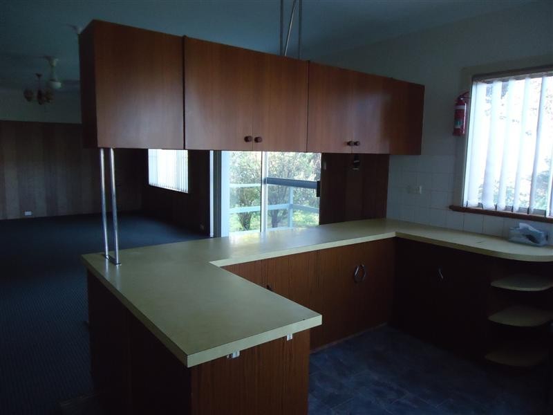 2 Herbert Street, Beachport SA 5280