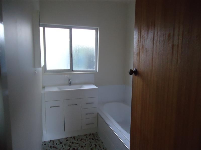 2 Herbert Street, Beachport SA 5280