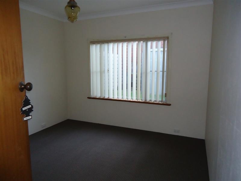 2 Herbert Street, Beachport SA 5280