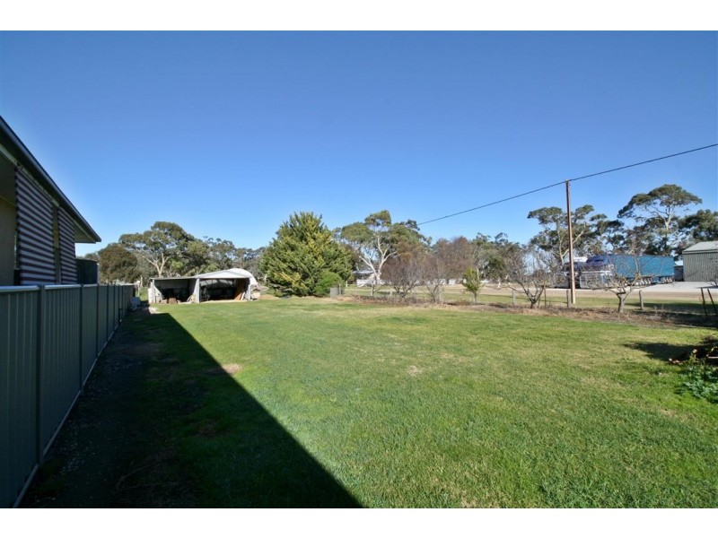 8 Banksia Street, Lucindale SA 5272