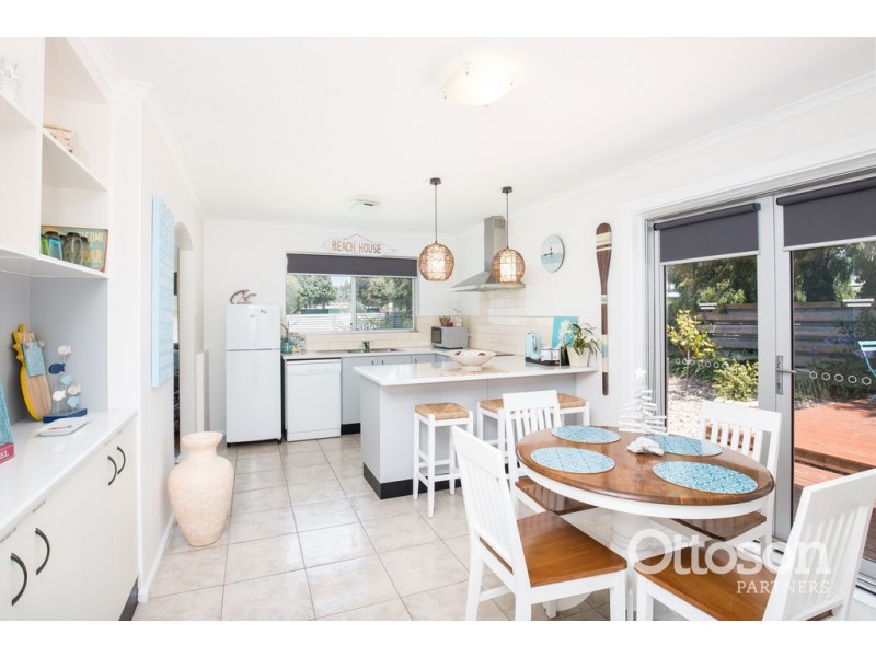 26 Laurel Terrace, Robe SA 5276