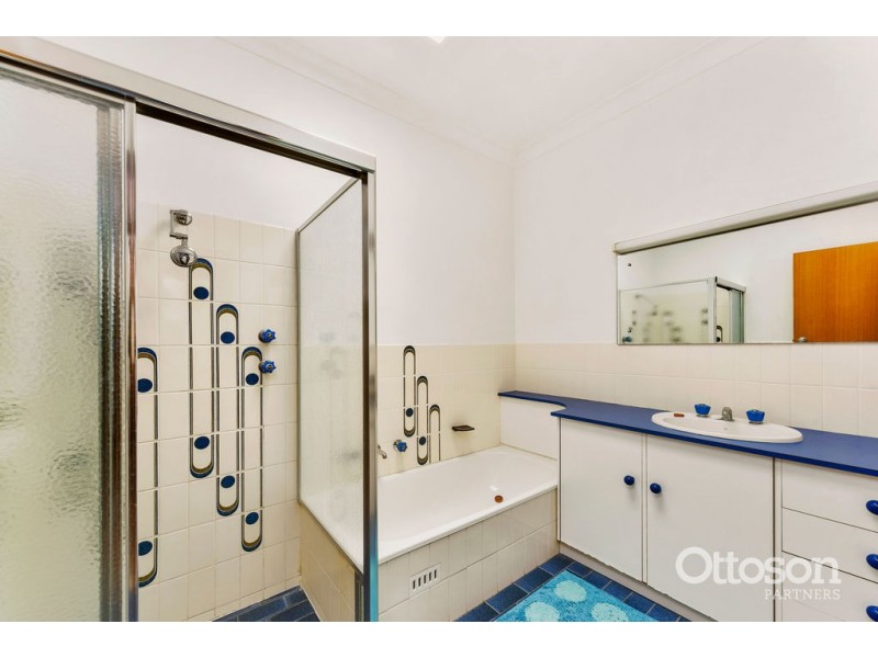 1 Fourth Avenue, Naracoorte SA 5271