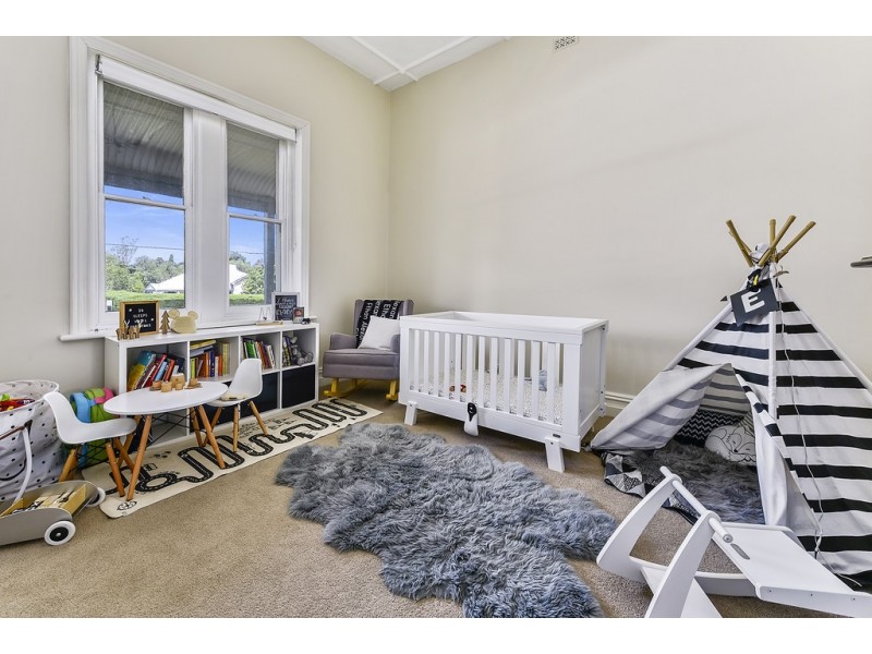 16 Gordon Street, Naracoorte SA 5271