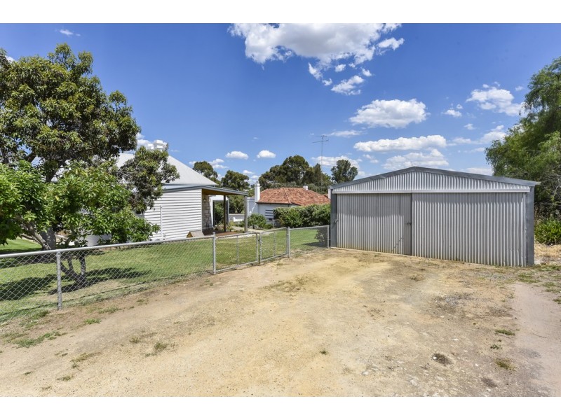 16 Gordon Street, Naracoorte SA 5271