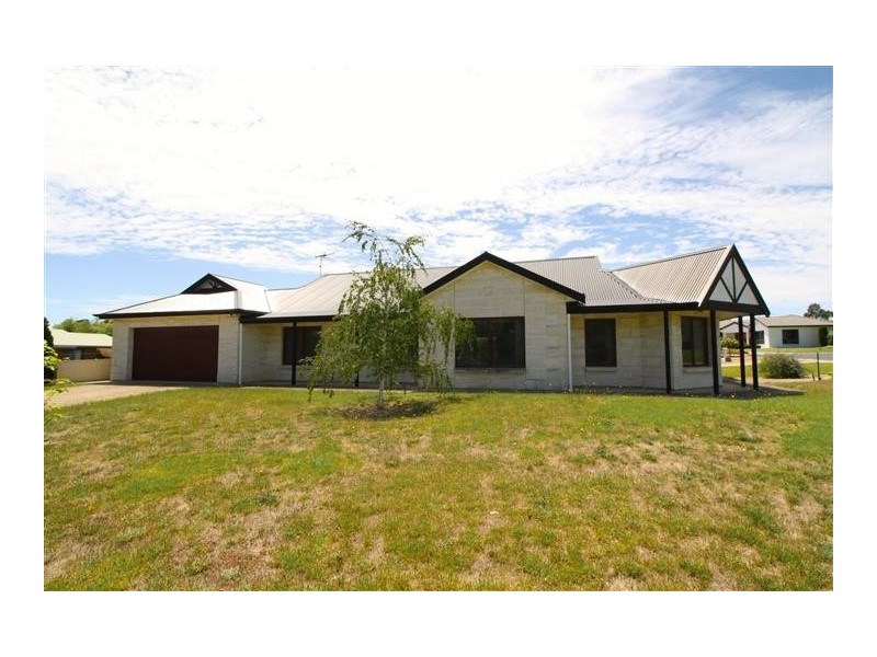 1 Thornbill Crescent, Naracoorte SA 5271