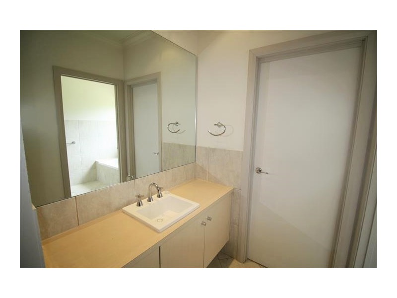 1 Thornbill Crescent, Naracoorte SA 5271