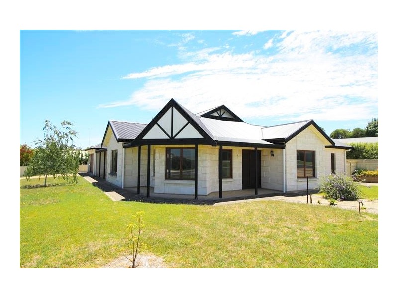 1 Thornbill Crescent, Naracoorte SA 5271