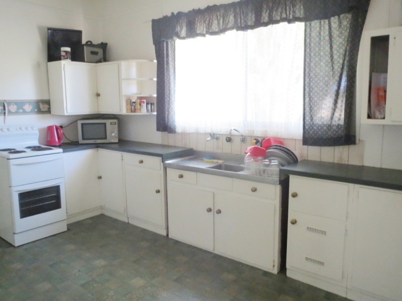 37 Old Caves Road, Naracoorte SA 5271