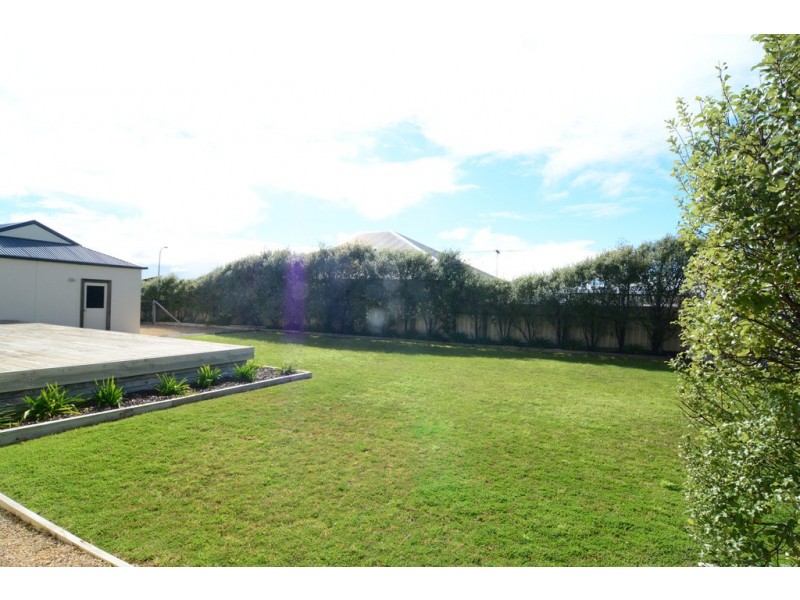 17 Peter McQueen Avenue, Robe SA 5276