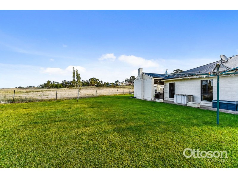 24 Pine Grove, Naracoorte SA 5271