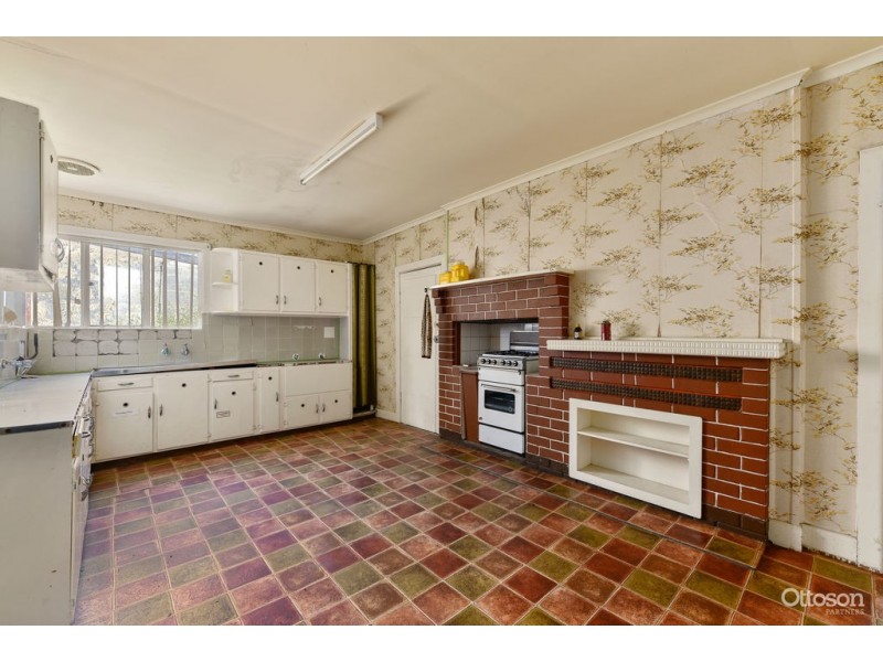 8 Robertson Street, Naracoorte SA 5271