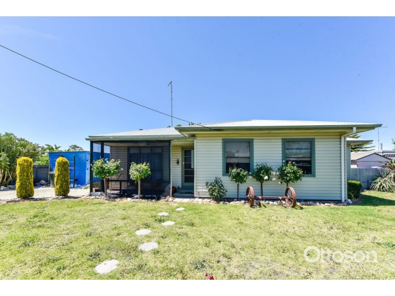 26 Sixth Ave, Naracoorte SA 5271