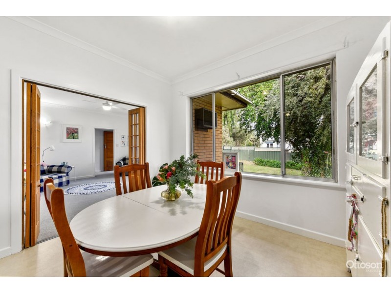 25 Aitchison Avenue, Naracoorte SA 5271