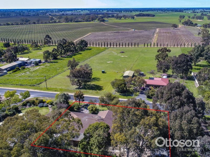 32 Pinkerton Road, Naracoorte SA 5271