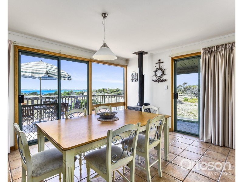 29 Lake Road, Robe SA 5276