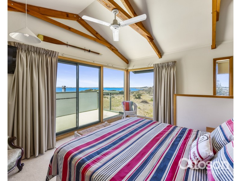 29 Lake Road, Robe SA 5276