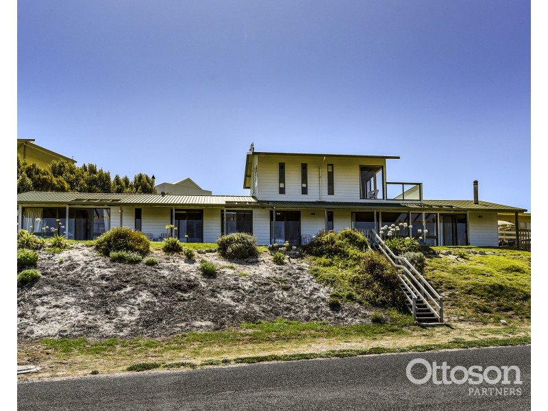 29 Lake Road, Robe SA 5276