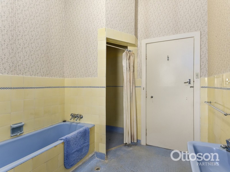 2 Wallace Crescent, Naracoorte SA 5271