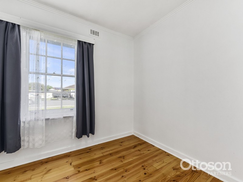 11 Cameron Street, Penola SA 5277