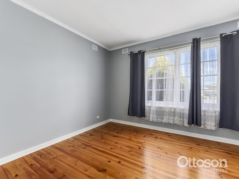 11 Cameron Street, Penola SA 5277