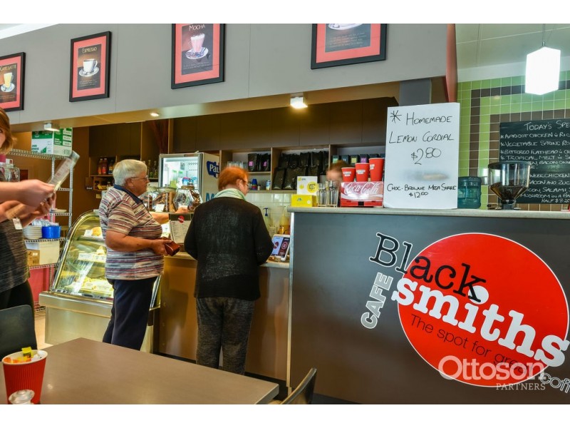 Shop 6 Kincraig Plaza, 6 Robertson St, Naracoorte SA 5271